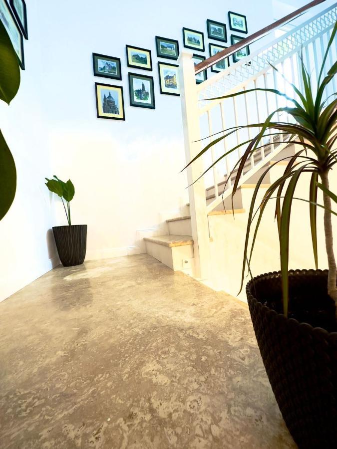 Bed and Breakfast Alma Rezidence Turda Esterno foto