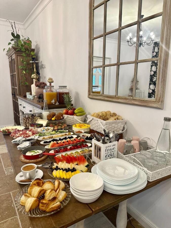 Bed and Breakfast Alma Rezidence Turda Esterno foto